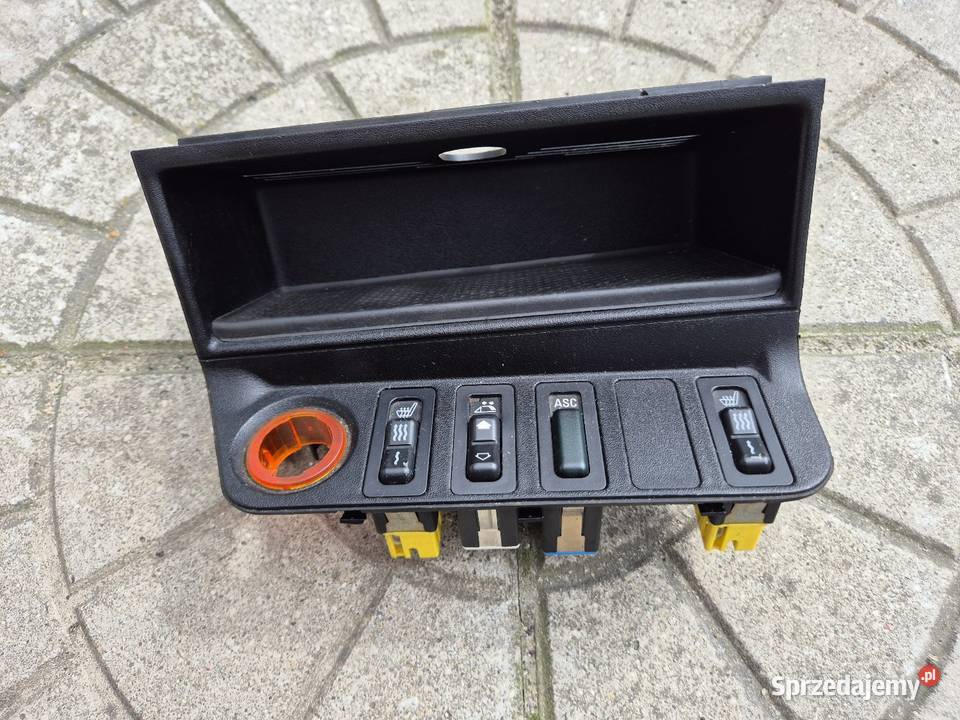 BMW e36 panel półeczka przyciski otwierania Łódź