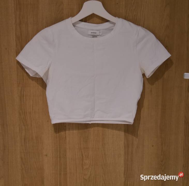 Reserved fajna krótka dopasowana bluzka 36 S Wrocław