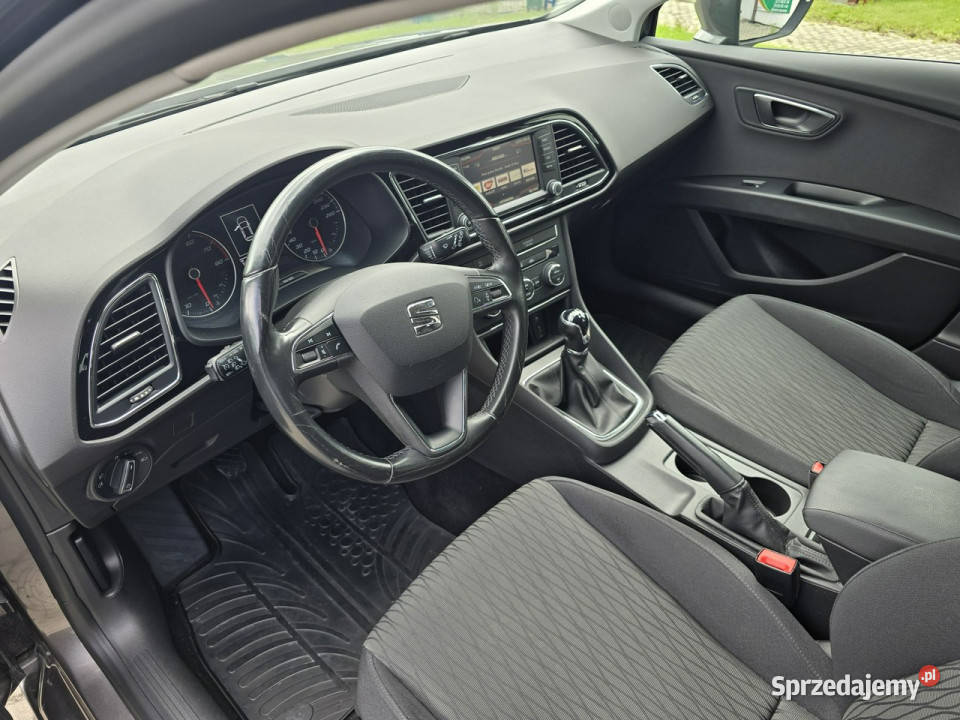 Seat Leon 14 TSI Style 150 III 2012 lakier metallic Ustroń