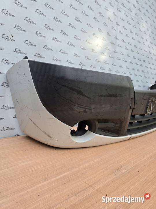 OPEL VIVARO A LIFT 11r zderzak przód Kielce