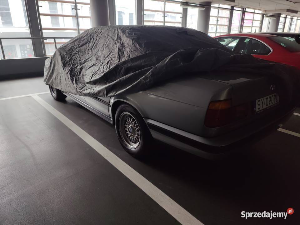 KLASYCZNE ZADBANE BMW e34 520i Lachs Silver wspomaganie kierownicy Seria 5 Bytom