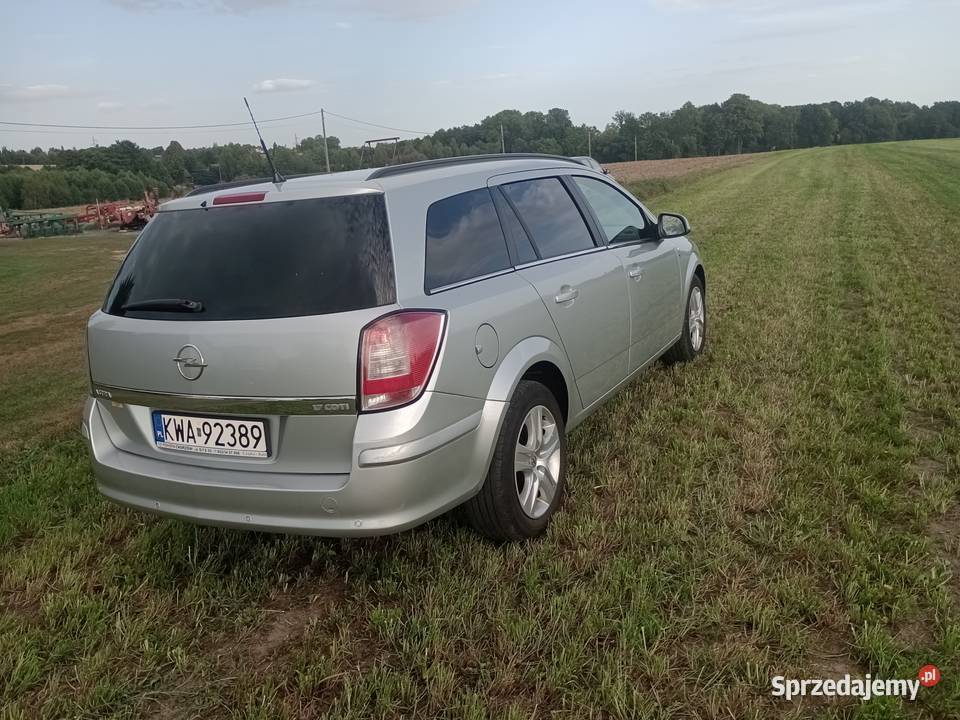 Opel Astra H kombi Wersja na 111 lat Opla 110KM Wadowice
