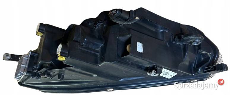 LAMPA PRAWA PRZÓD LED VOLKSWAGEN TAIGO EU