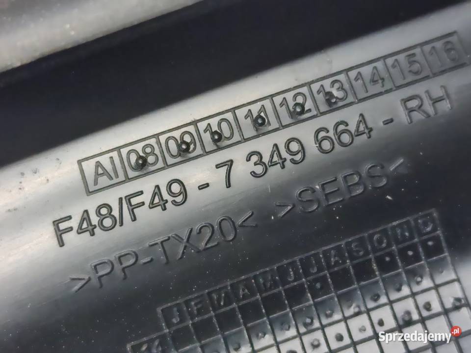 Listwa Pionowa Uszczelka Drzwi Prawy Tył BMW X1