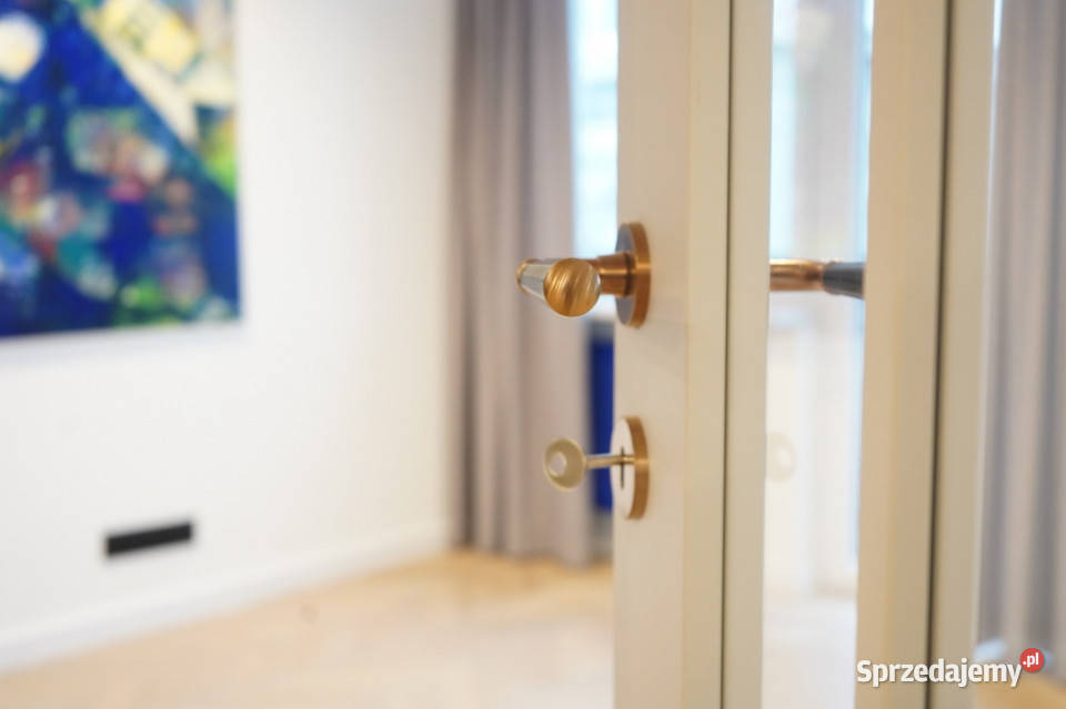 Wyjątkowy widok centrum Warszawy remoncie w 2024 Sprzedaż Warszawa