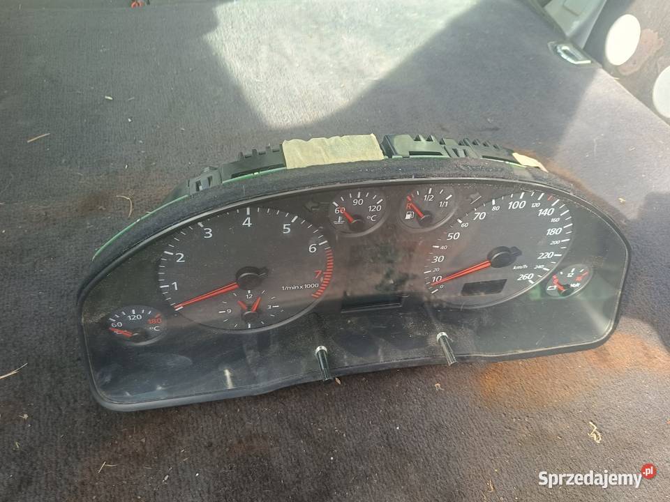 Licznik 8D0 919 880 N VDO Audi A4 B5 a351 osobowe Pozostałe śląskie Myszków