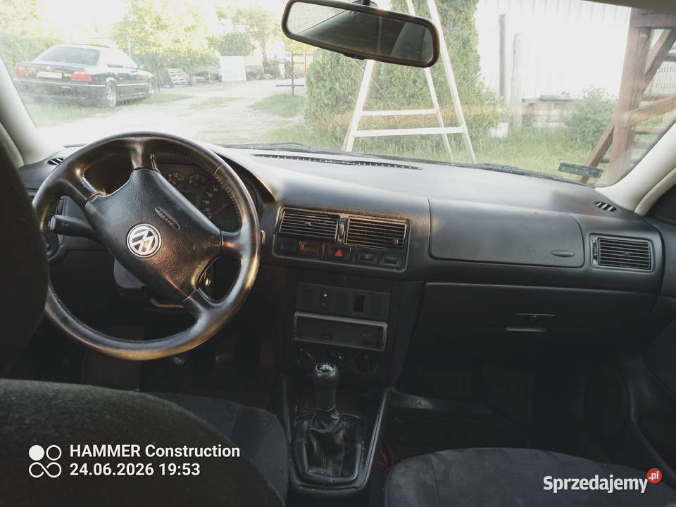Sprzedam VW GOLF 4 Rok produkcji 2000
