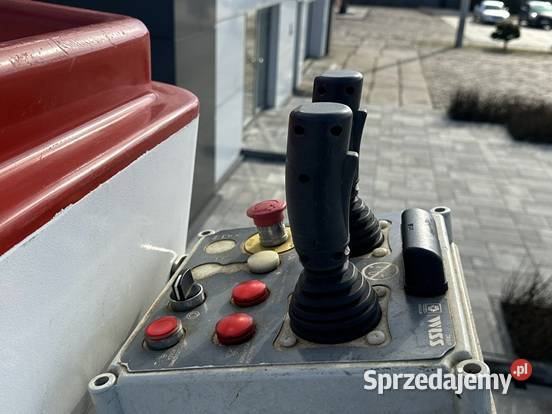 SAMOCHÓD SPECJALNYPODNOŚNIK KOSZOWY LAND ROVER Tuliszków