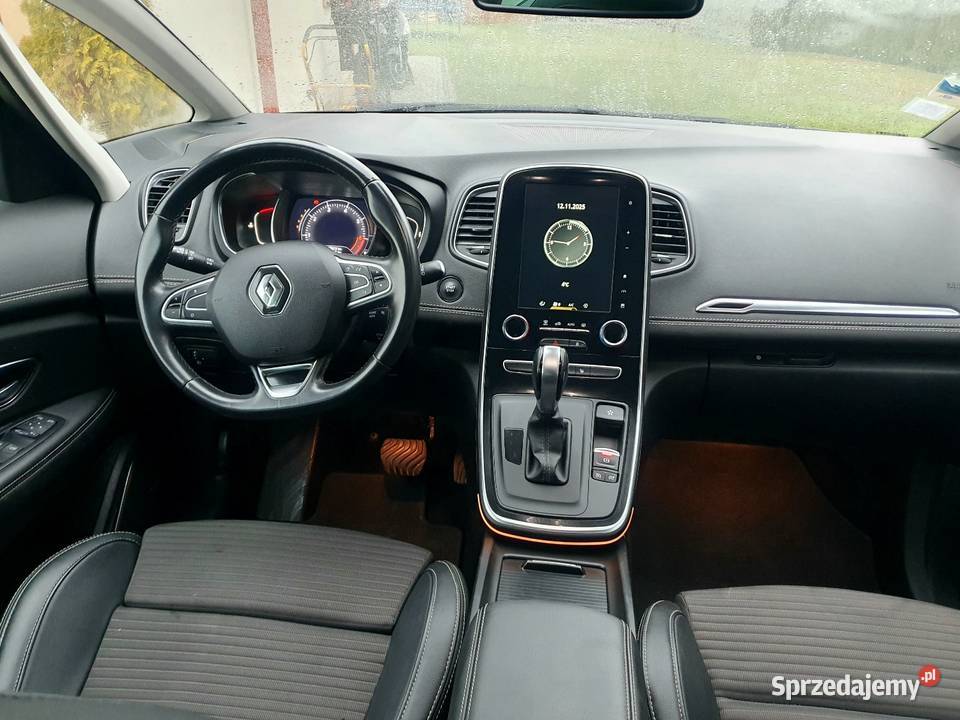 Super stan samo parkuje Stary Sącz