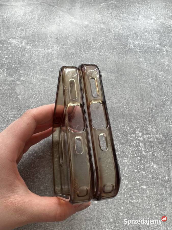 Etui Spigen Ultra Hybrid przezroczyste iPhone 13 Jasło