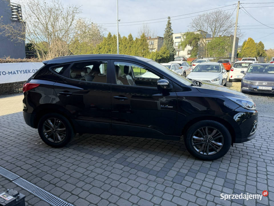 Hyundai ix35 Rezerwacja Orzech