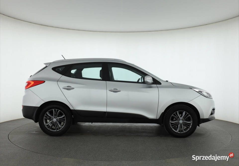 Hyundai ix35 20 GDI światła do jazdy dziennej