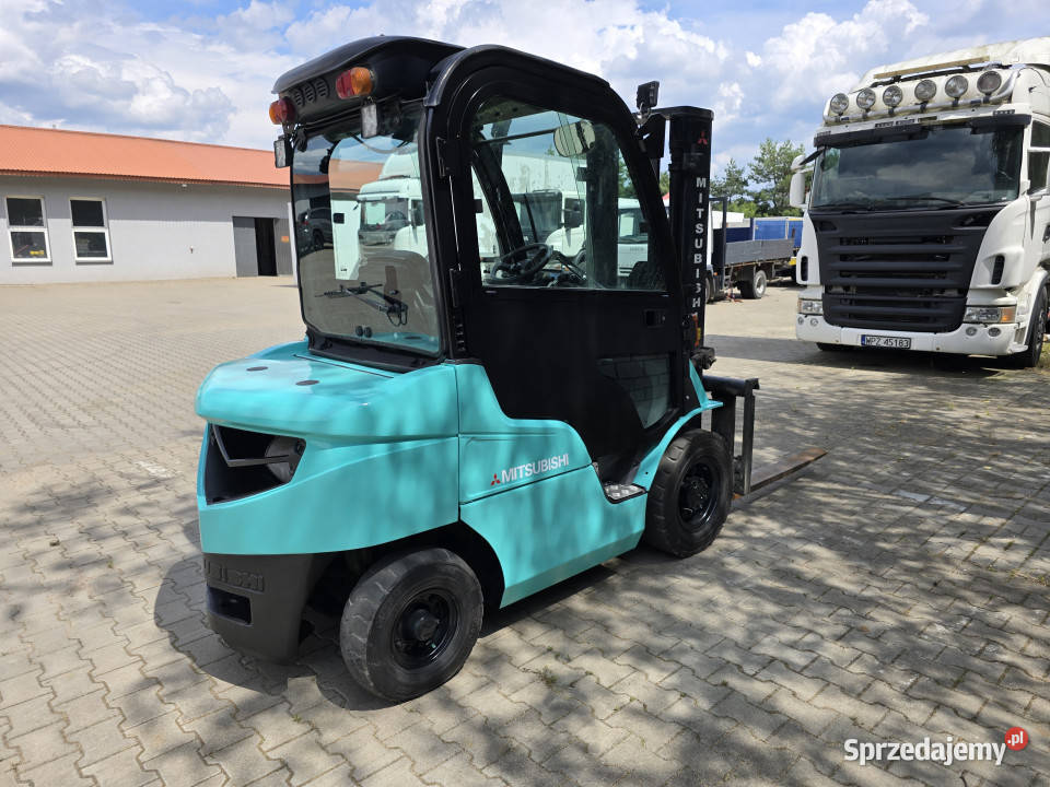 Wózek widłowy MITSUBISHI FD25N 25 t 33 m diesel mazowieckie Klewki