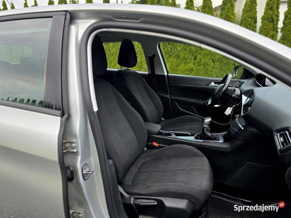 Peugeot 308 T9 16 HDI Alufelgi PDC LED itd Turek