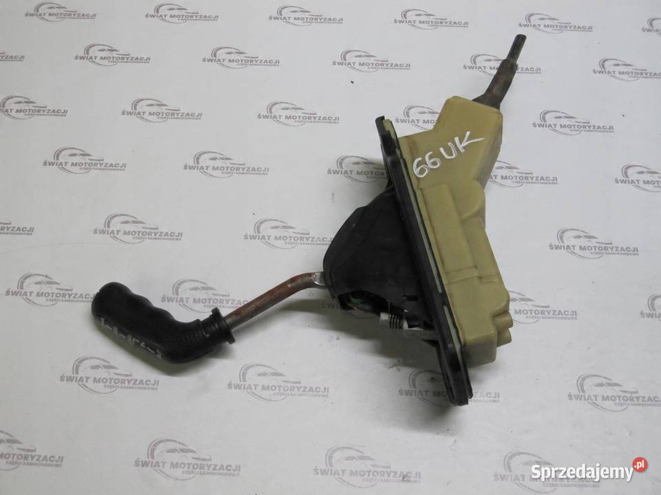 CHEROKEE KJ III 28 CRD 04r Lewarek dźwigania osobowe