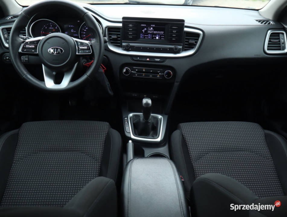 Kia Ceed 16 CRDi MHEV bluetooth Łódź