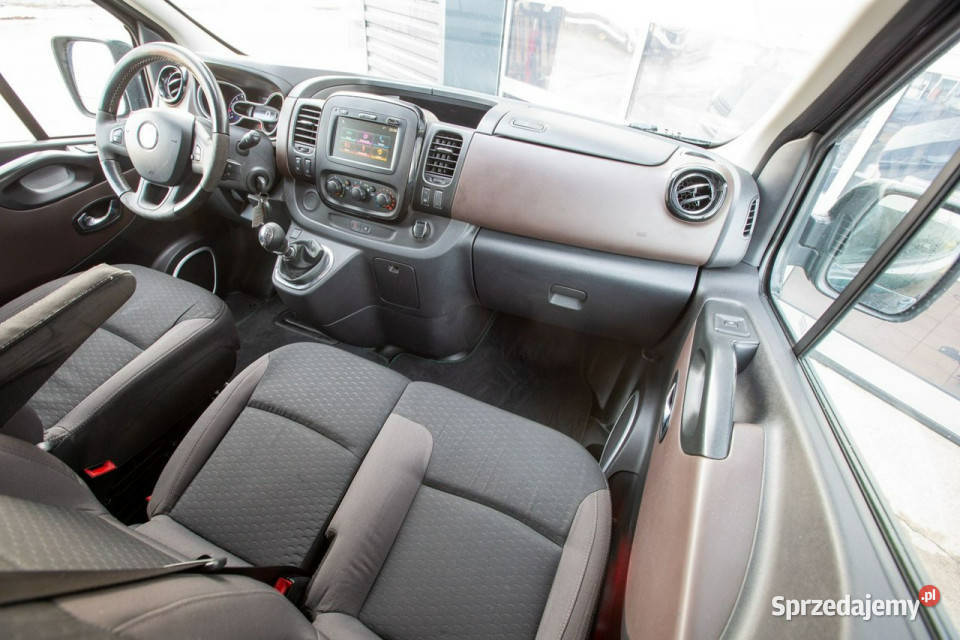 Fiat Talento 6OSÓB L2H1 BRYGADÓWKA Stan Wersja wspomaganie kierownicy Jarocin