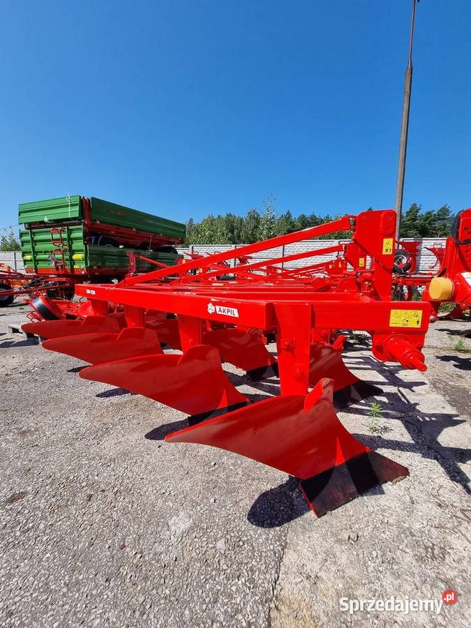 Pług jednobelkowy Akpil CZH350 4 skibowy CZH300 sprzedam