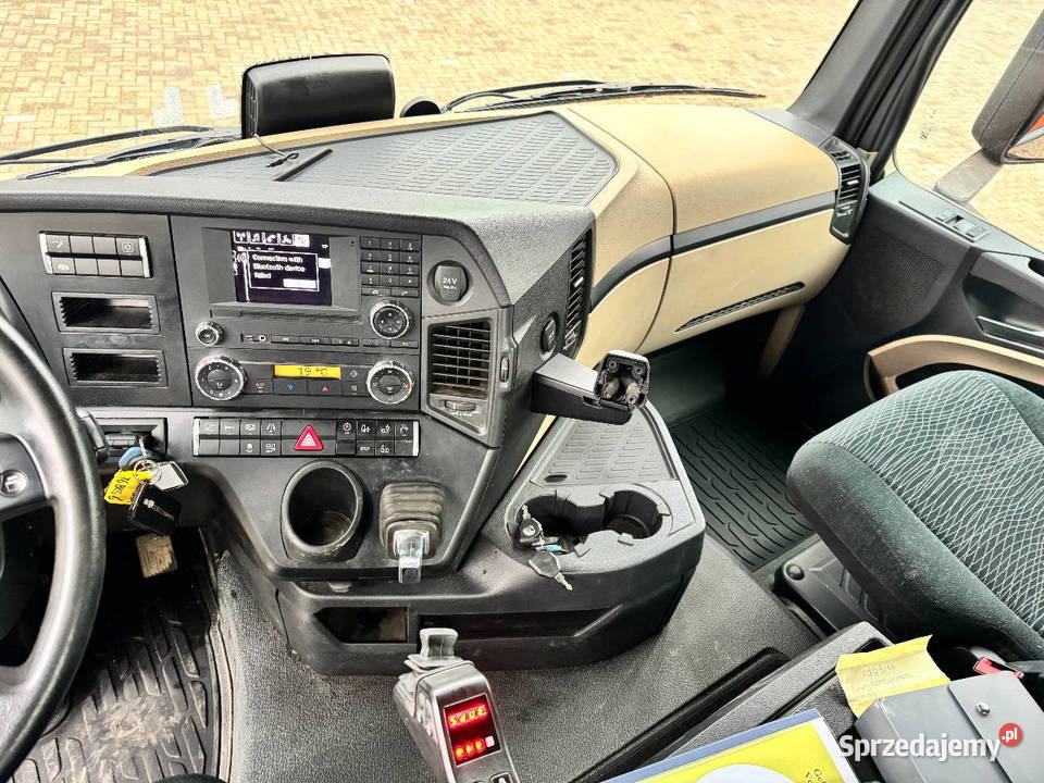 HakowiecMercedes Warszawa