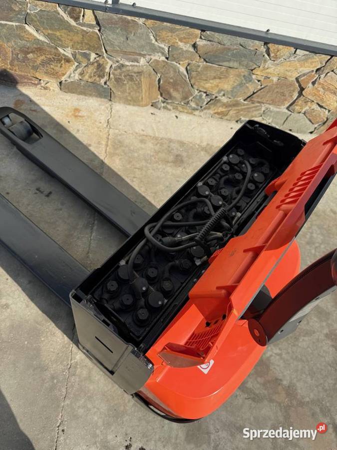 BT Toyota LWE160 Paleciak elektryczny