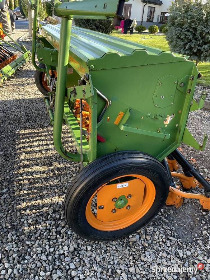 Amazone D8 specjal Turobin