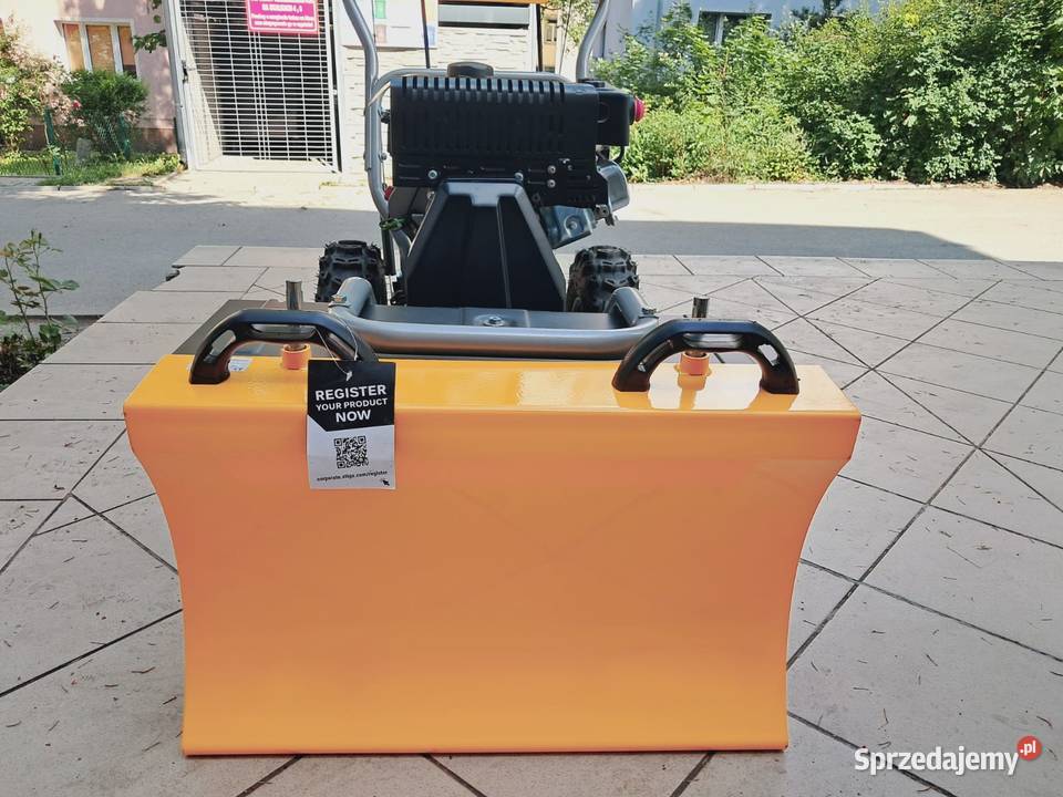 Zamiatarka spalinowa SWS 600 G sprzedam