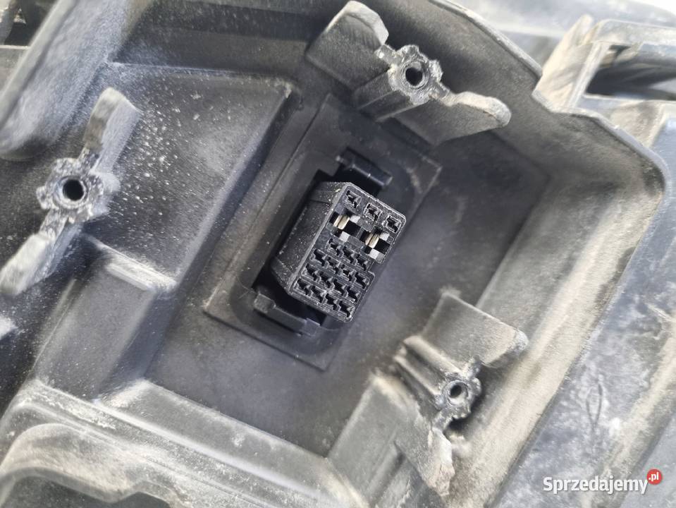 LAMPA PRAWA Volvo S80 II V70 III 0616r PRZEDNIA lubelskie Rudka sprzedam