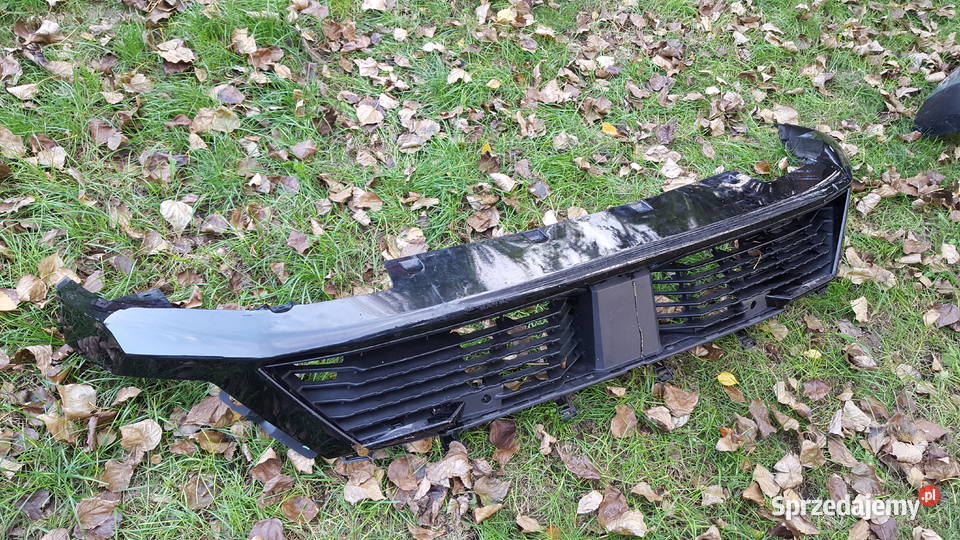 peugeot 5008 2024r dolna cześć zderzaka przód Zderzaki
