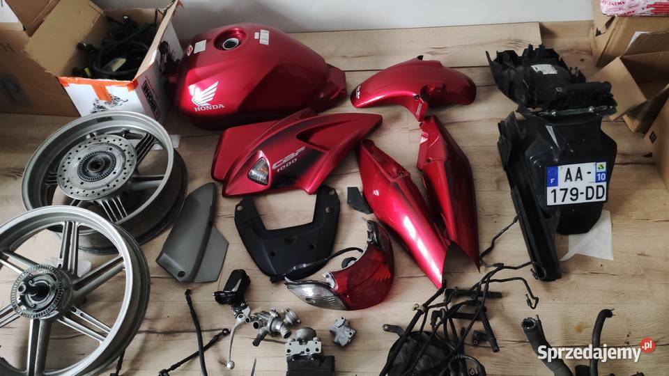 CBf 1000 rama owiewka koło części bok błotnik