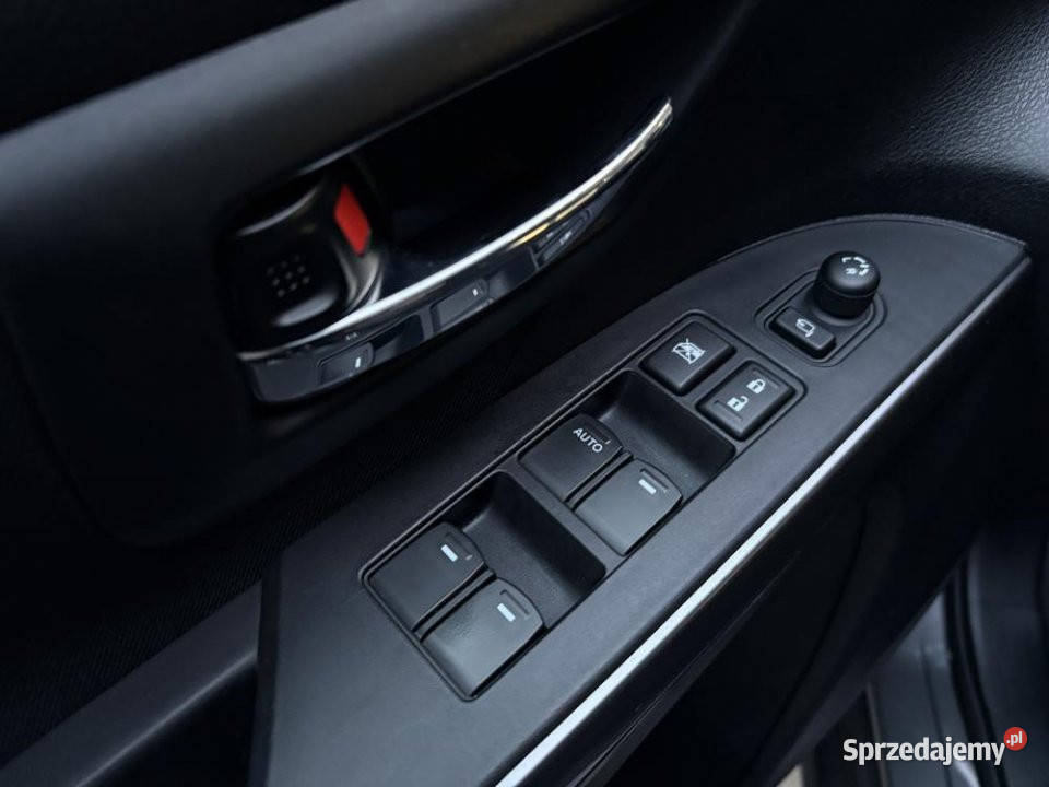 SUZUKI Inny 2023r benzyna