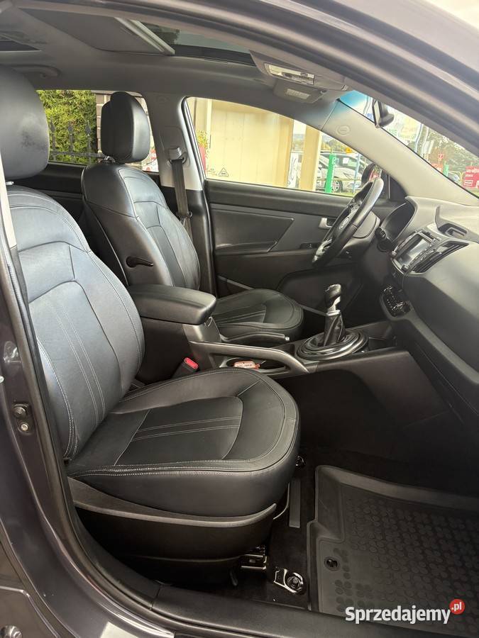 Kia Sportage 2012 16 Benzyna 135 Bogate szyberdach Dolna Grupa sprzedam