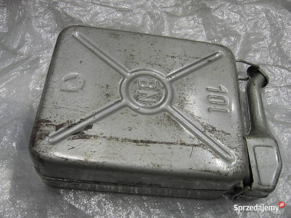Kanister 10L Fiat 125p POLONEZ Żuk FIAT 126p Kanistry, lejki i pompki Przemyśl