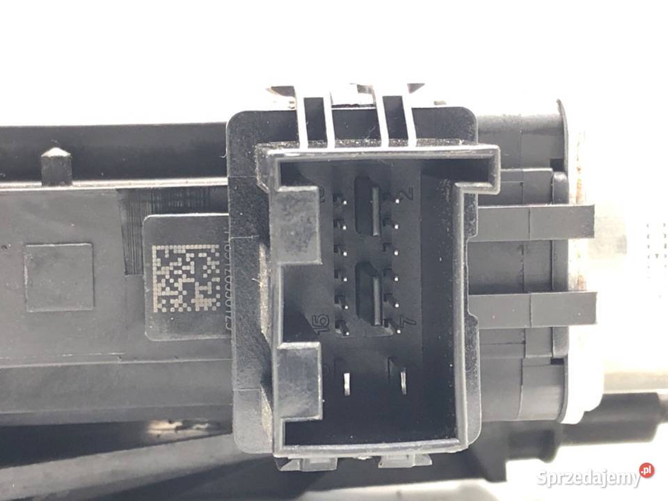 PODNOŚNIK SZYBY PRAWY TYŁ VW PASSAT B7