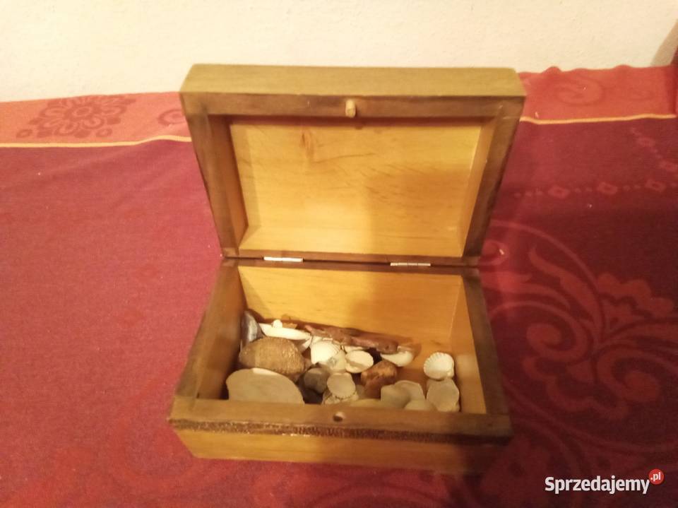 Szkatułka PRL z ptaszkami Szkatułki i pudełeczka Warszawa