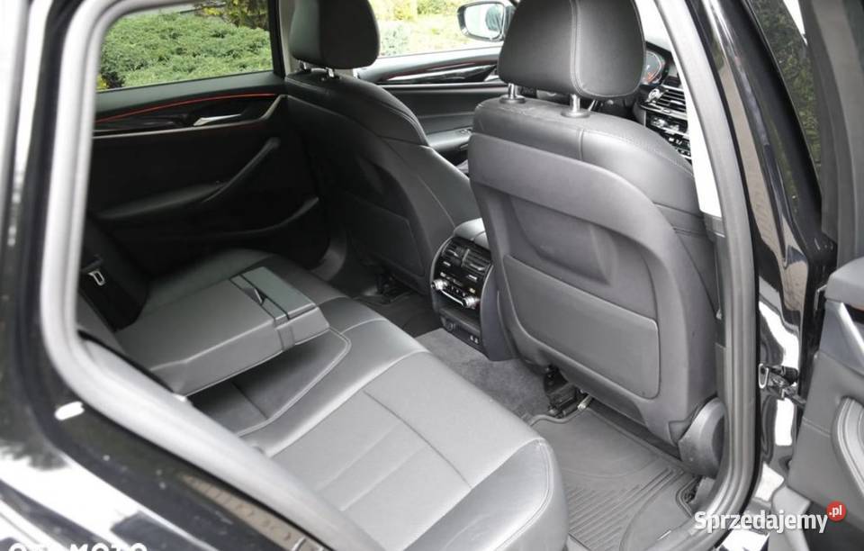 BMW Seria 5 520d Touring Sport Line automatyczna