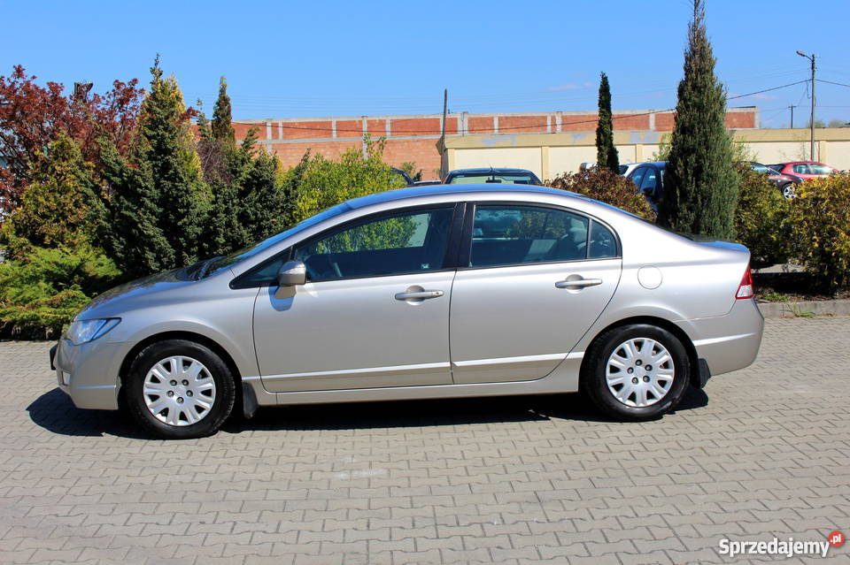 Honda Civic VIII Sedan 18 Benzyna Salonowy immobilizer Civic opolskie