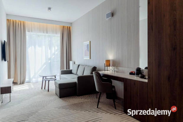 Metalowa lampa stołowa BLOMBERG z abażurem Lampy stołowe i nocne Nowe