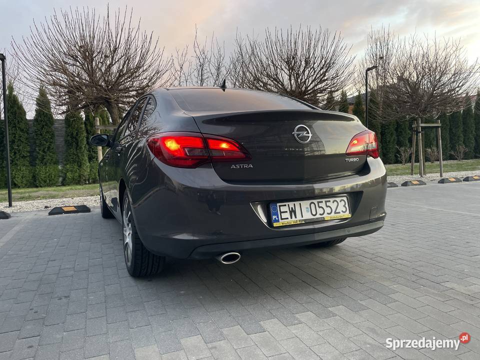 ASTRA J KRAJOWA LPG BEZWYPADKOWA Wieluń sprzedam