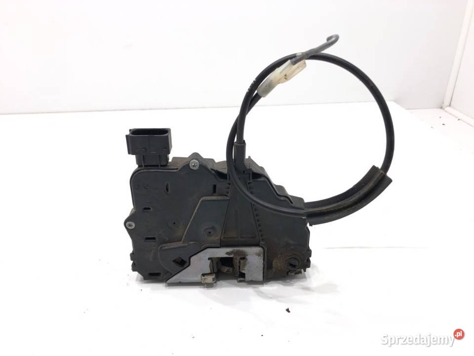 ZAMEK DRZWI LEWY TYŁ OPEL CORSA D Hatchback