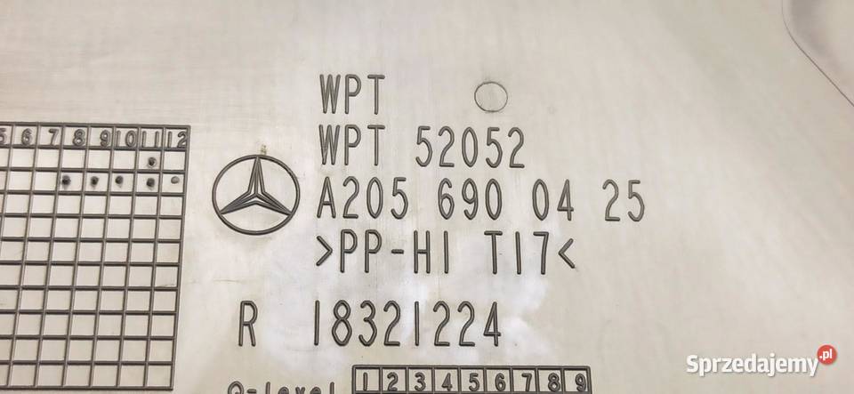 MERCEDES W205 OSŁONA SŁUPKA PRAWA A2056900425