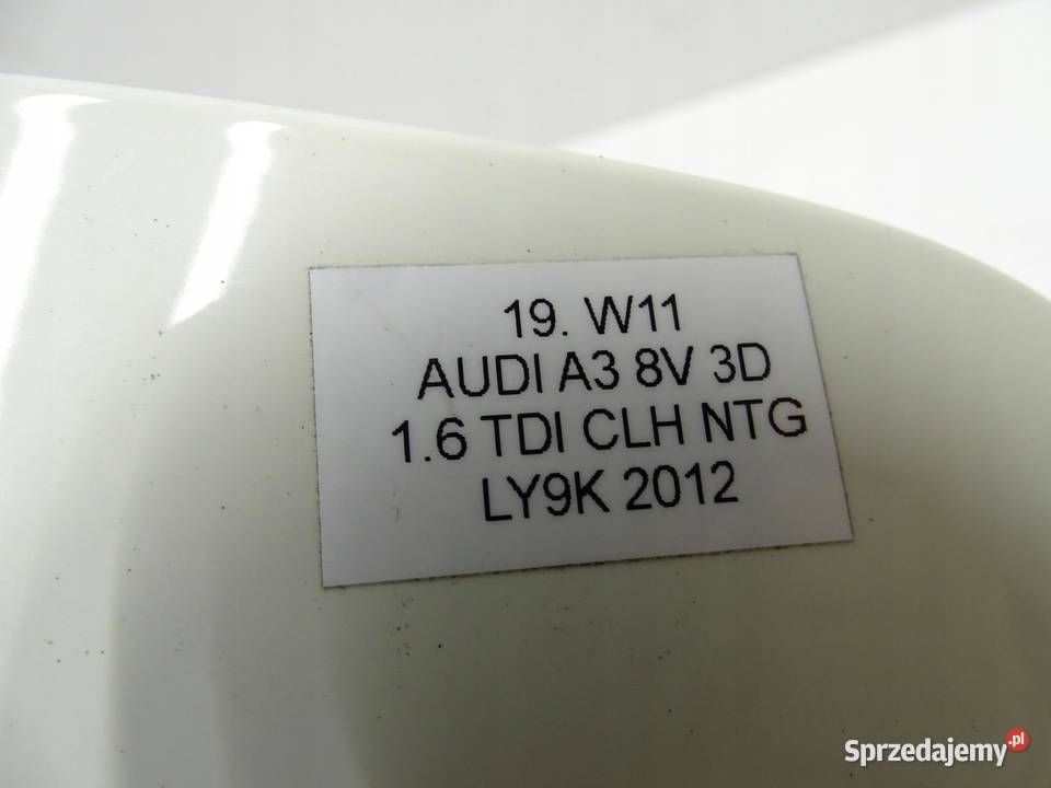 KLAPKA WLEWU PALIWA AUDI A3 8V 3D LY9K 8V3809906 osobowe