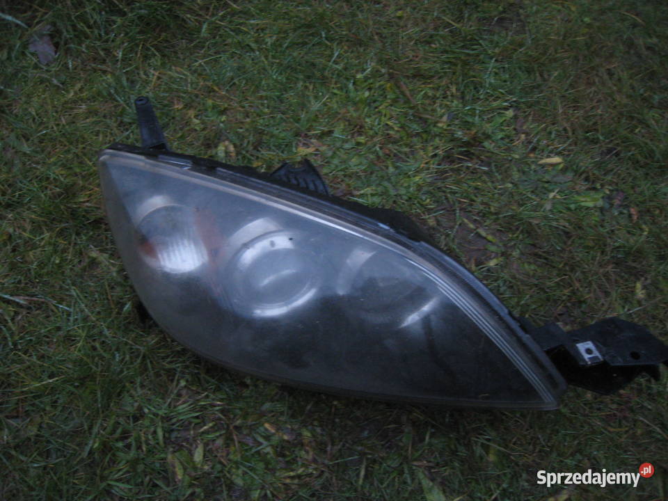 Lampa przednia prawa reflektor prawy Mazda 3 03 Kraków