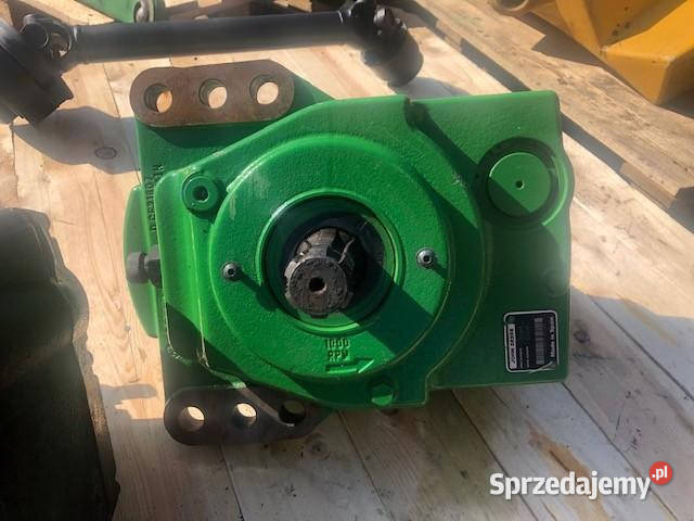 John Deere Seria M Przedni WOM kompletny