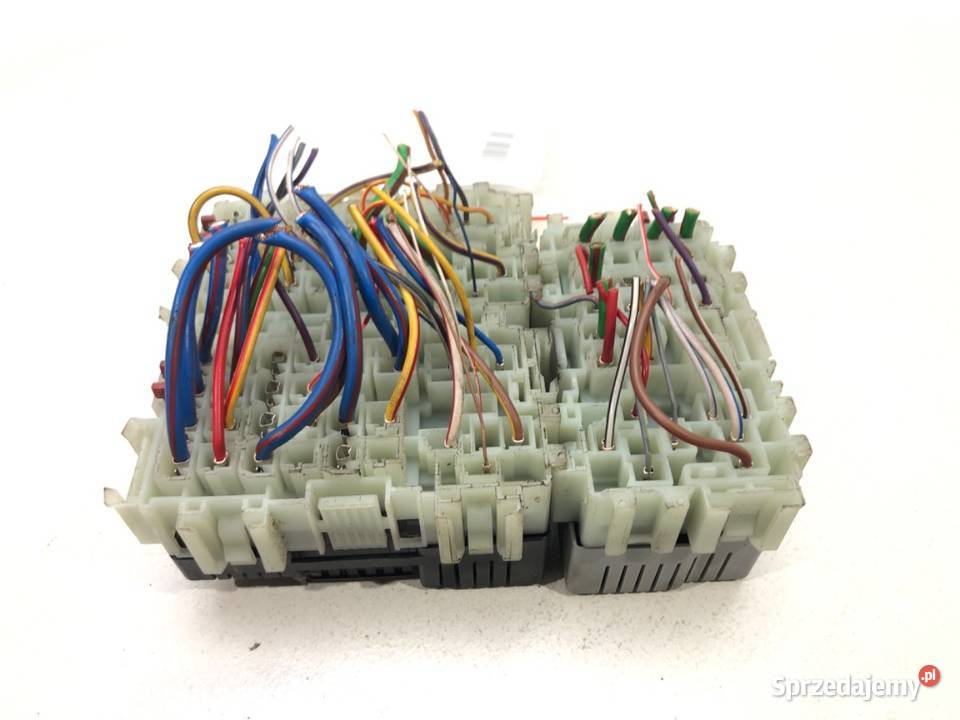 SKRZYNKA BEZPIECZNIKÓW FORD GALAXY II Hatchback podkarpackie