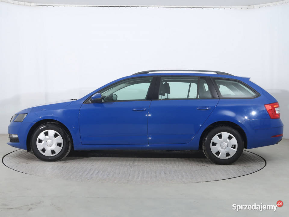 Skoda Octavia 16 TDI Rok produkcji 2018 mazowieckie Piaseczno