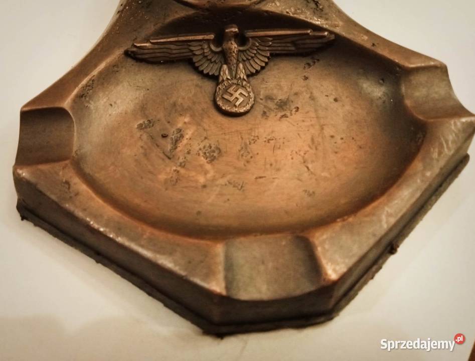 Popielniczka z symbolem III Rzeszy Militaria Kraków