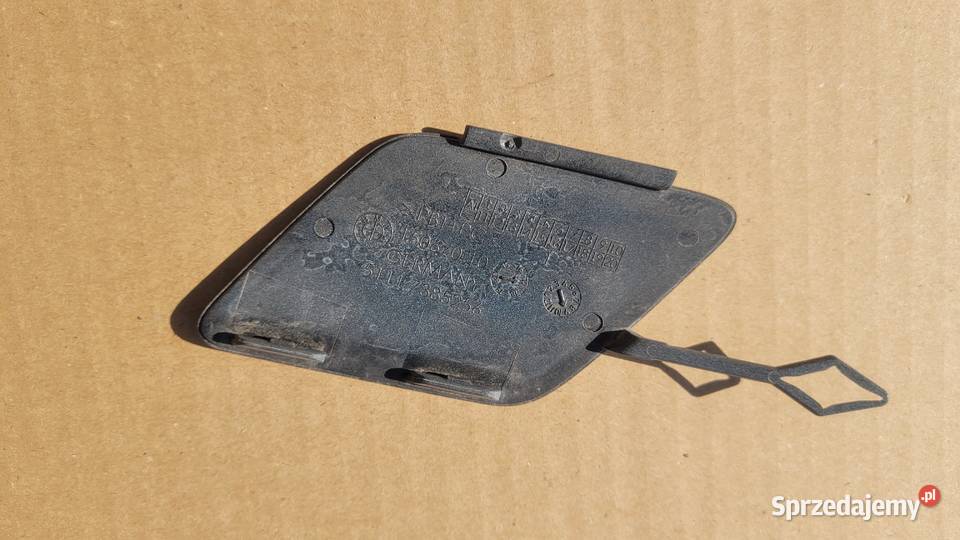 BMW G30 G31 1719 ZAŚLEPKA HAKA HAK ZDERZAK PRZÓD Pozostałe sprzedam