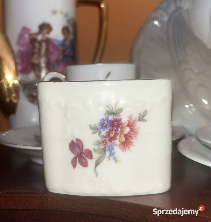 Wykałacznik ecru Z kwiatkami Syg Schwarzenhammer Gdańsk