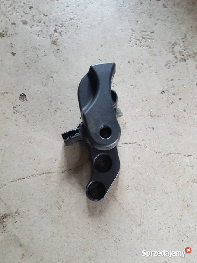 BMW 2 F45 F46 RACZKA OTWIERANIA MASKI ZAMEK