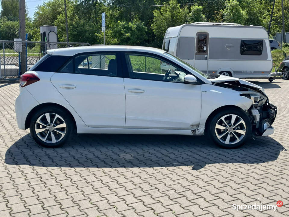 Hyundai i20 12 benzyna edition1 parktroniki Kęty sprzedam